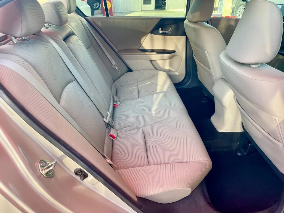 2015 Honda Accord 9th Gen - Image 10 of 12