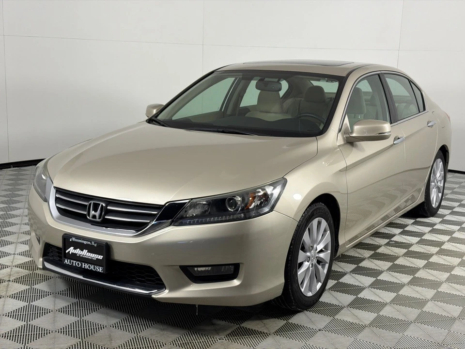 2015 Honda Accord 9th Gen - Image 9 of 12