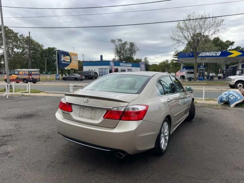 2015 Honda Accord 9th Gen - Image 12 of 12