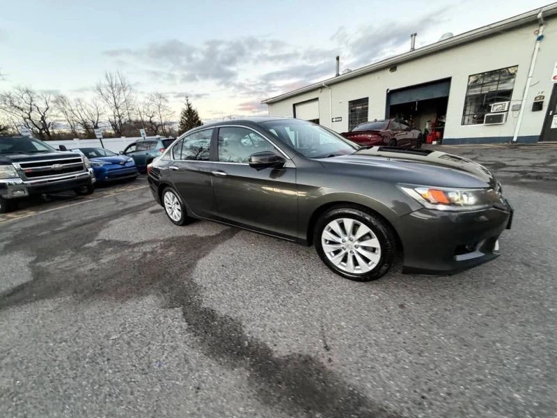 2015 Honda Accord 9th Gen - Image 7 of 12