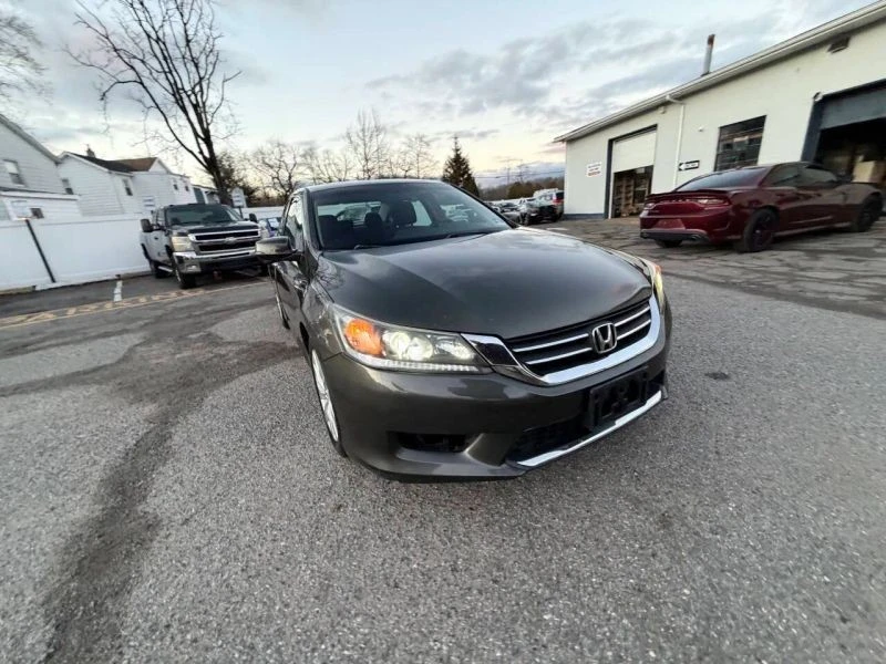 2015 Honda Accord 9th Gen - Image 5 of 12