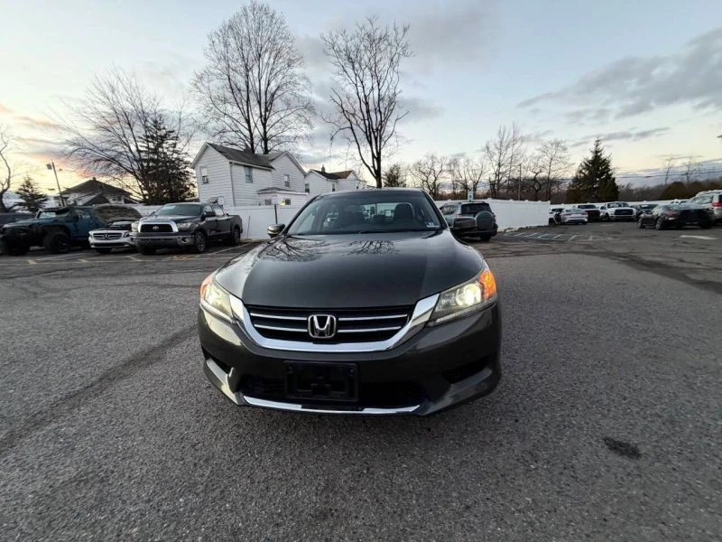 2015 Honda Accord 9th Gen - Image 3 of 12