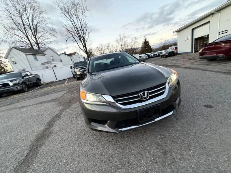 2015 Honda Accord 9th Gen - Image 4 of 12