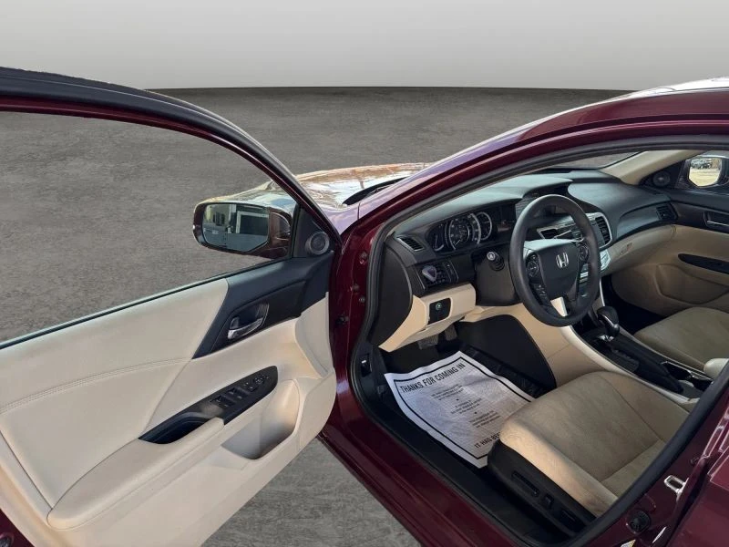 2015 Honda Accord 9th Gen - Image 9 of 12