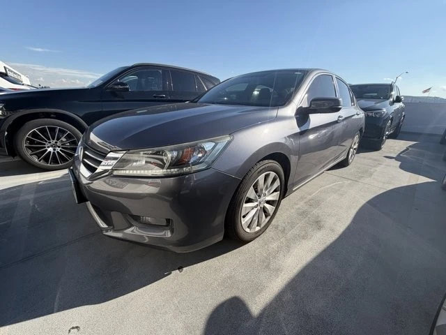 2015 Honda Accord 9th Gen - Image 2 of 12