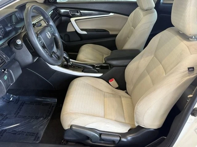 2015 Honda Accord 9th Gen - Image 19 of 21