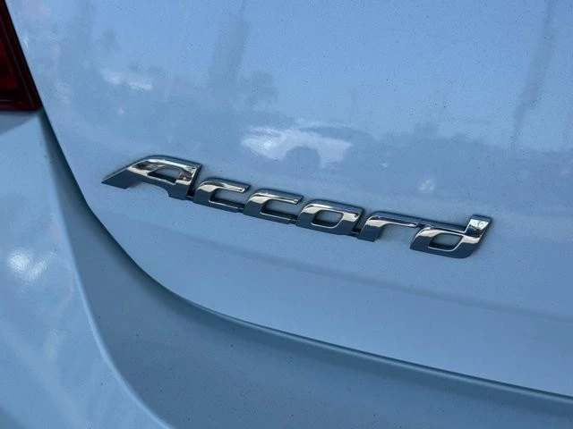2015 Honda Accord 9th Gen - Image 13 of 21