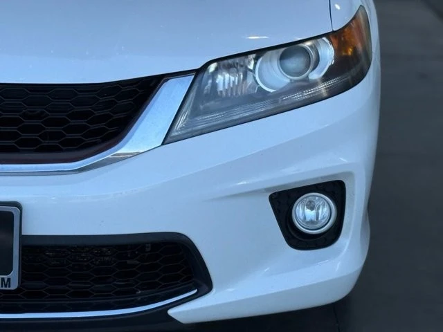 2015 Honda Accord 9th Gen - Image 5 of 21