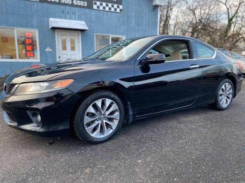 2015 Honda Accord 9th Gen - Image 2 of 12