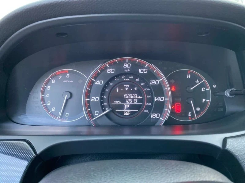2015 Honda Accord 9th Gen - Image 11 of 12