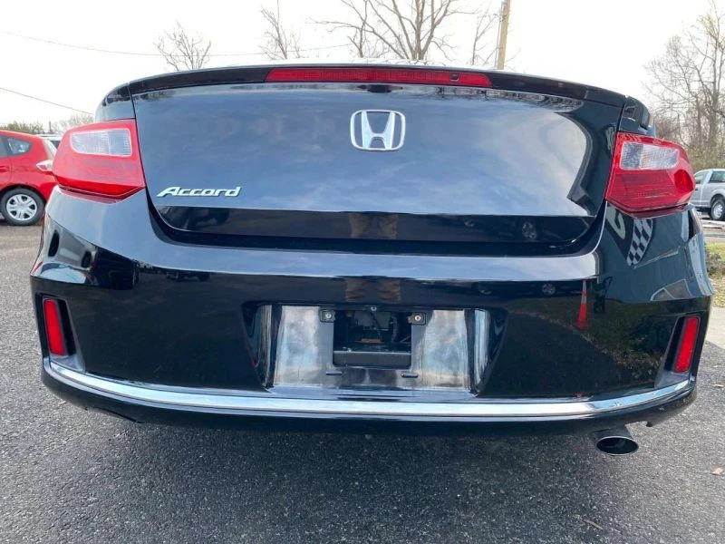 2015 Honda Accord 9th Gen - Image 5 of 12