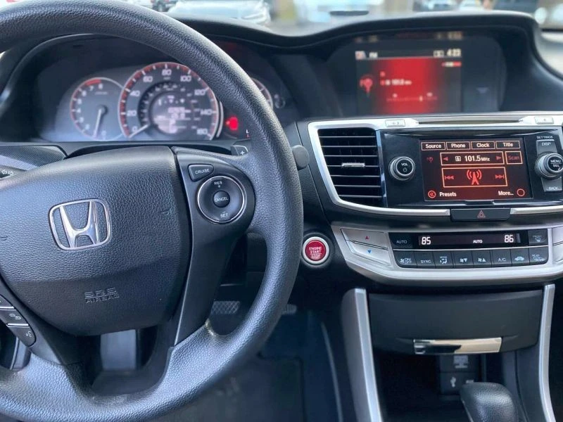 2015 Honda Accord 9th Gen - Image 10 of 12