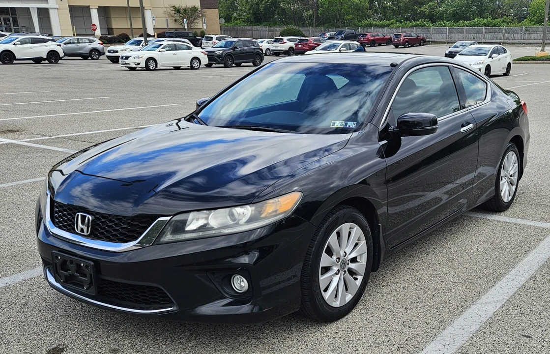 2015 Honda Accord 9th Gen - Image 3 of 31
