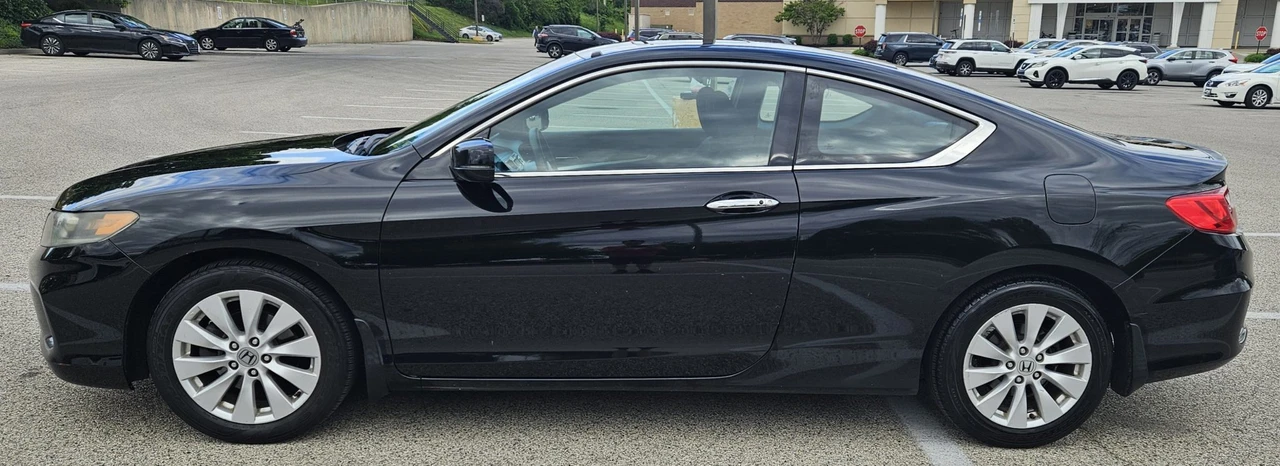 2015 Honda Accord 9th Gen - Image 4 of 31