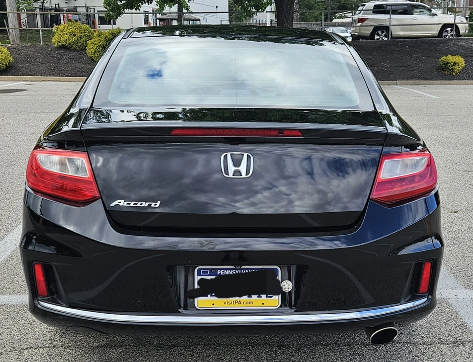 2015 Honda Accord 9th Gen - Image 6 of 31