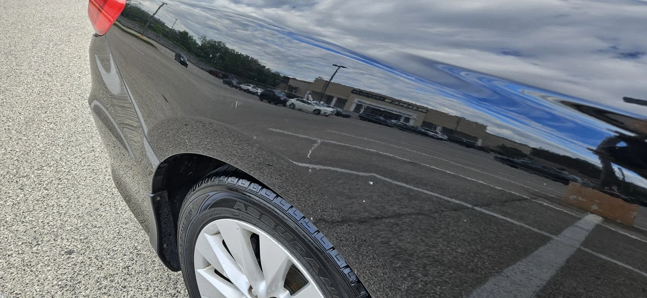 2015 Honda Accord 9th Gen - Image 15 of 31