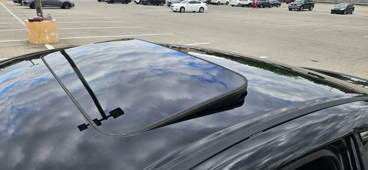 2015 Honda Accord 9th Gen - Image 24 of 31