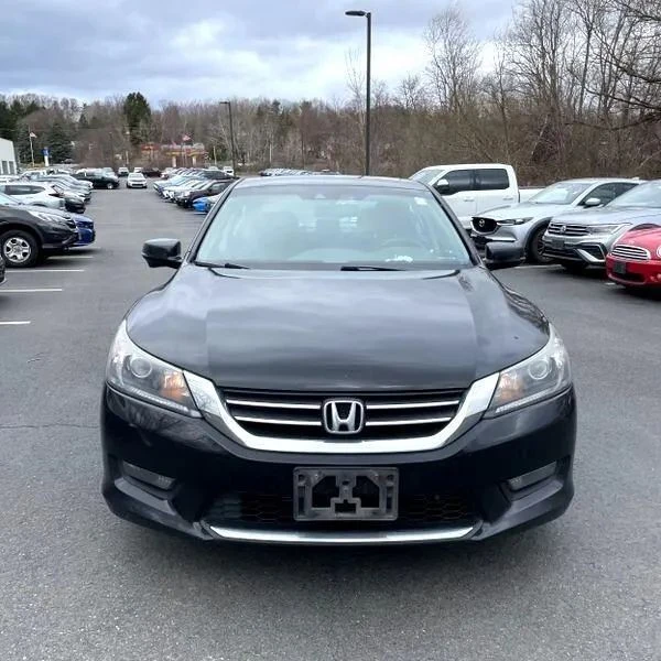 2015 Honda Accord 9th Gen - Image 10 of 12