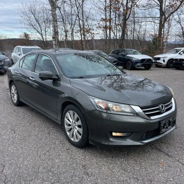 2015 Honda Accord 9th Gen - Image 8 of 12