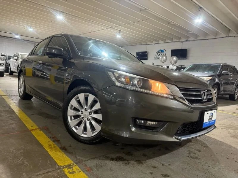 2015 Honda Accord 9th Gen - Image 5 of 12