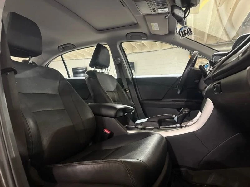2015 Honda Accord 9th Gen - Image 9 of 12