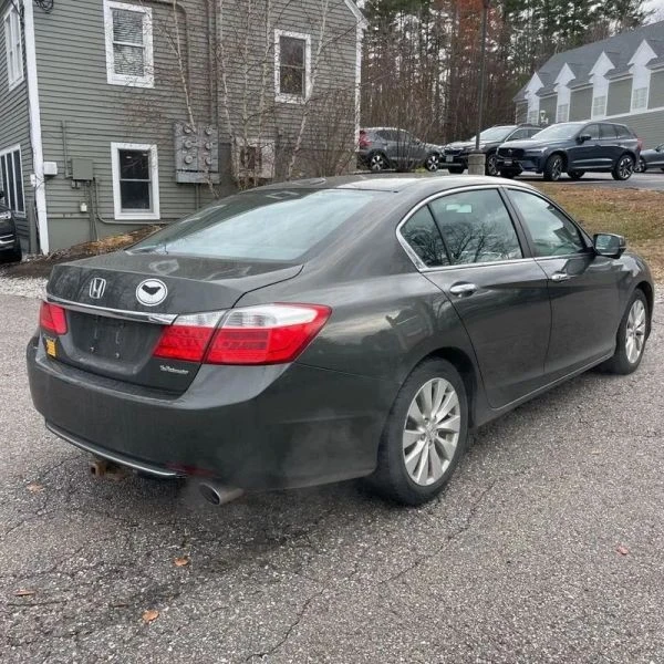 2015 Honda Accord 9th Gen - Image 6 of 12