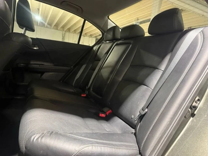 2015 Honda Accord 9th Gen - Image 11 of 12