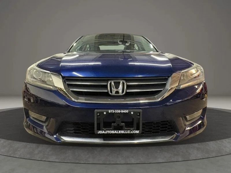 2015 Honda Accord 9th Gen - Image 3 of 12