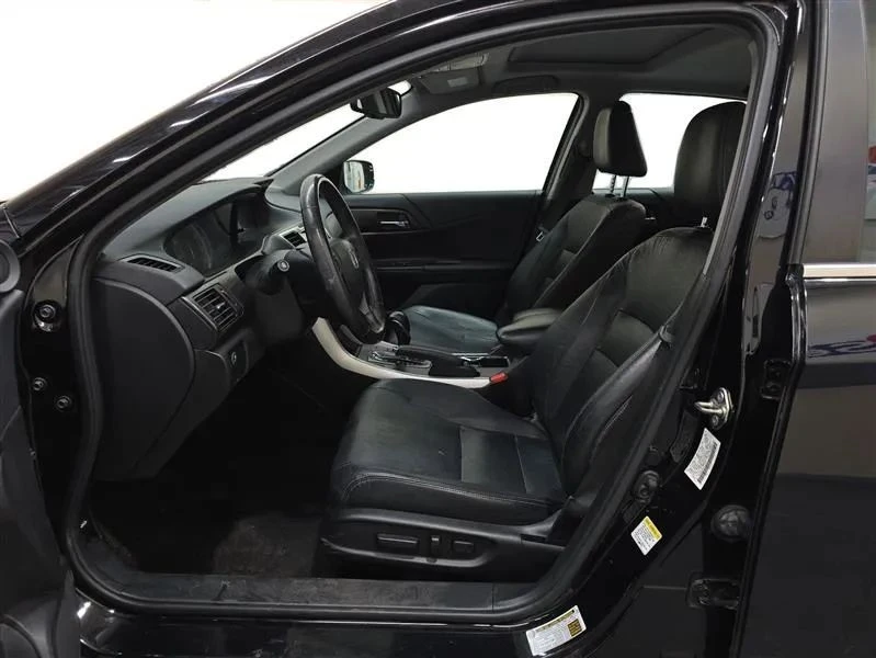 2015 Honda Accord 9th Gen - Image 9 of 12