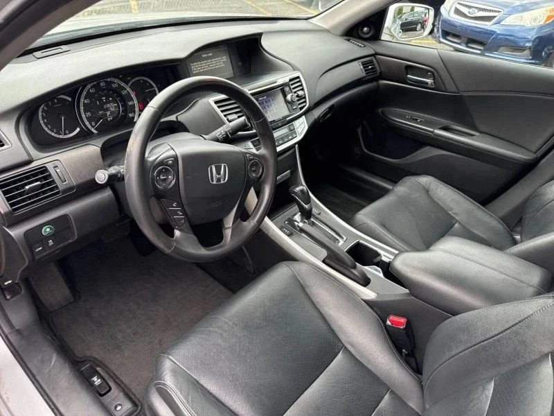 2015 Honda Accord 9th Gen - Image 9 of 10