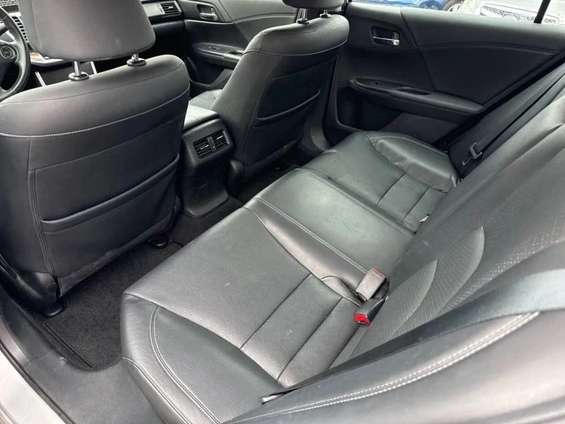 2015 Honda Accord 9th Gen - Image 8 of 10