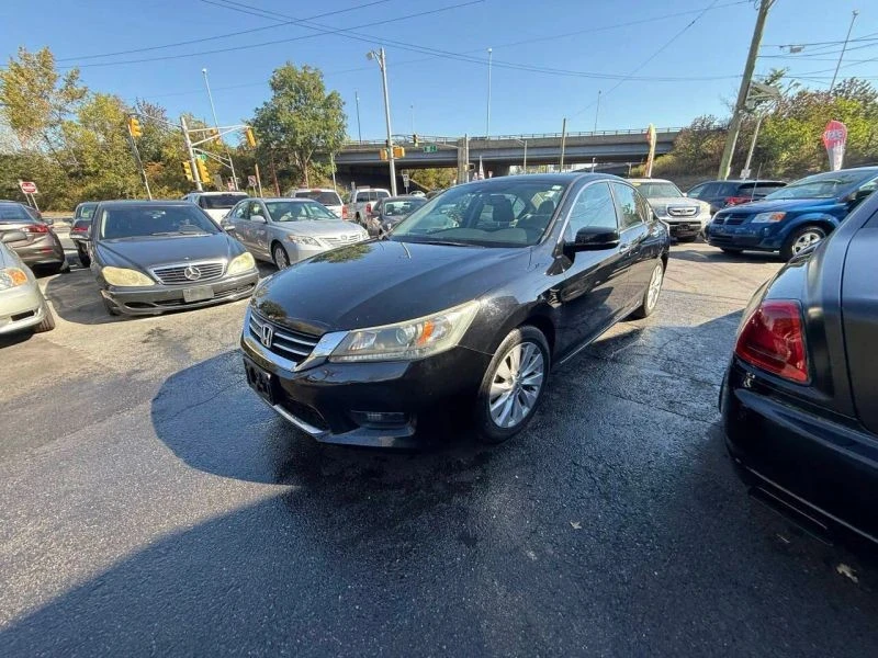 2015 Honda Accord 9th Gen - Image 3 of 12