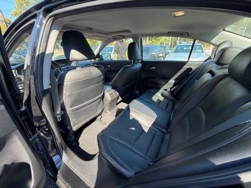 2015 Honda Accord 9th Gen - Image 12 of 12