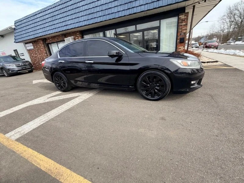 2015 Honda Accord 9th Gen - Image 7 of 12