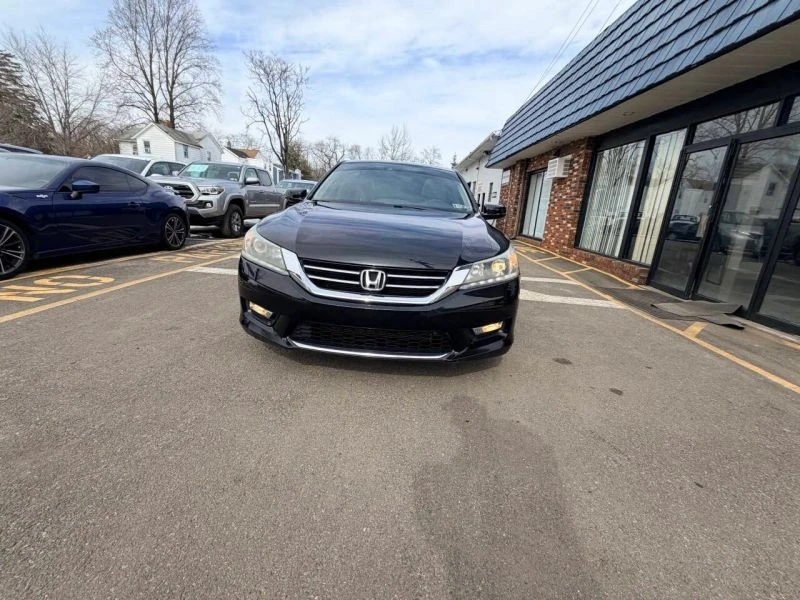 2015 Honda Accord 9th Gen - Image 3 of 12