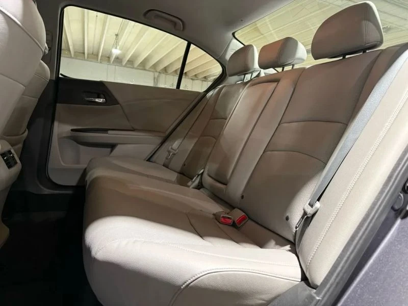 2015 Honda Accord 9th Gen - Image 11 of 12