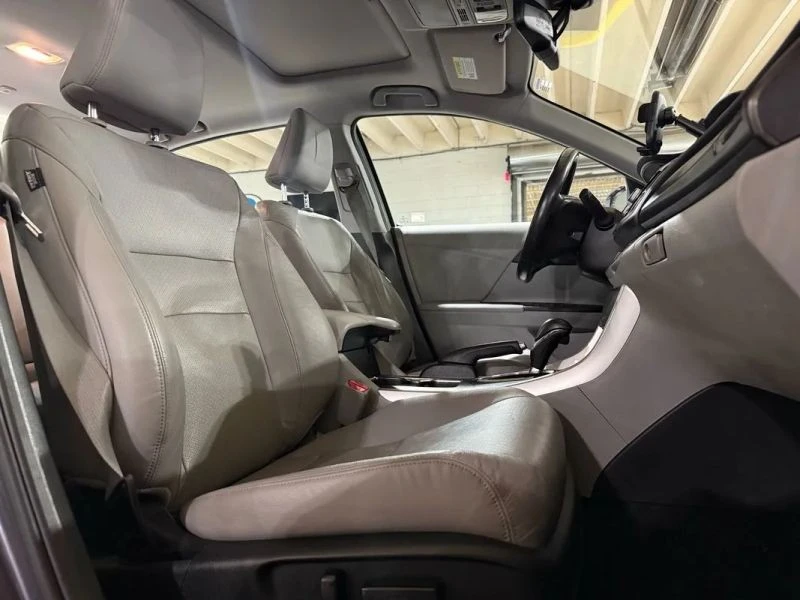 2015 Honda Accord 9th Gen - Image 9 of 12