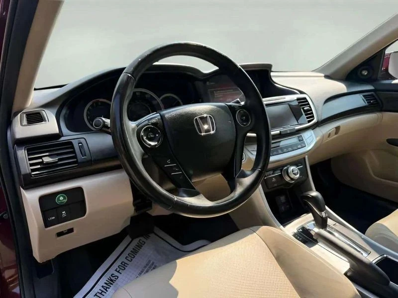 2015 Honda Accord 9th Gen - Image 10 of 12