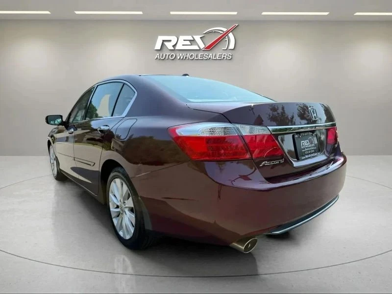 2015 Honda Accord 9th Gen - Image 3 of 12