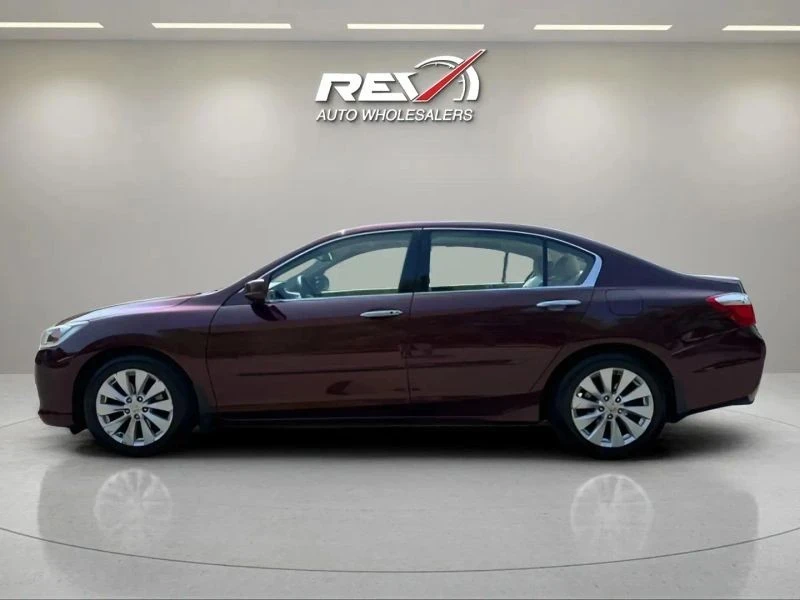 2015 Honda Accord 9th Gen - Image 2 of 12