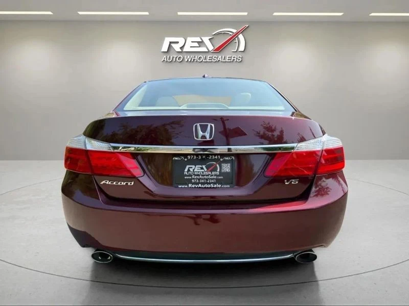2015 Honda Accord 9th Gen - Image 4 of 12