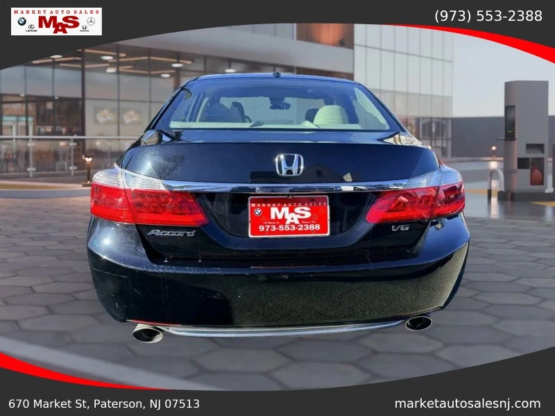 2015 Honda Accord 9th Gen - Image 5 of 12