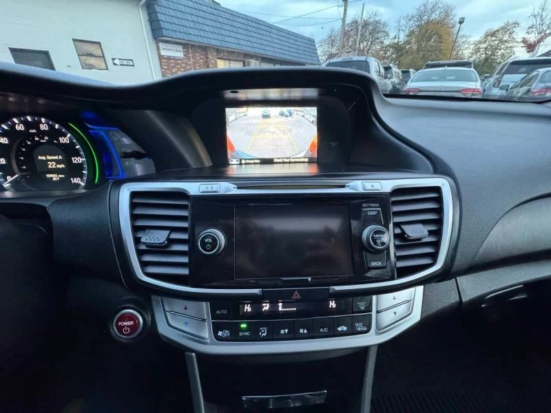 2015 Honda Accord 9th Gen - Image 10 of 12