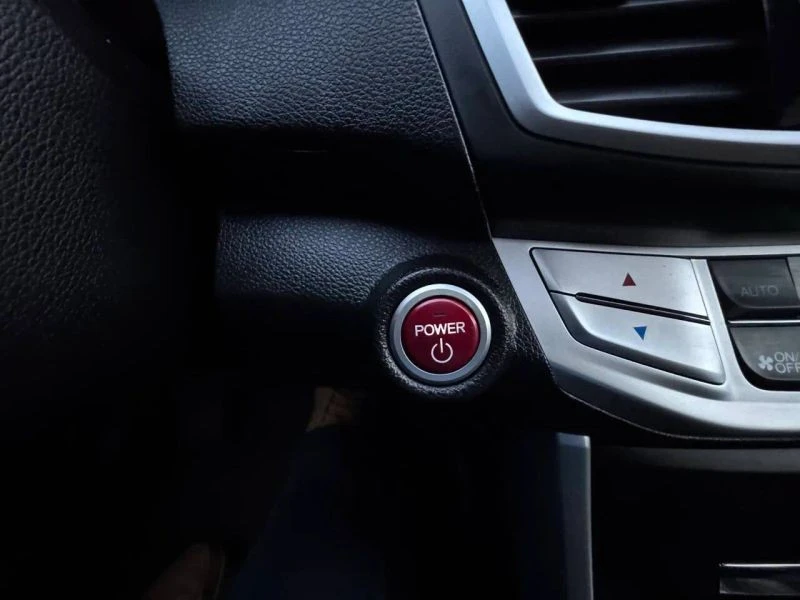 2015 Honda Accord 9th Gen - Image 12 of 12