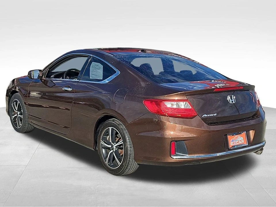 2015 Honda Accord 9th Gen - Image 15 of 21