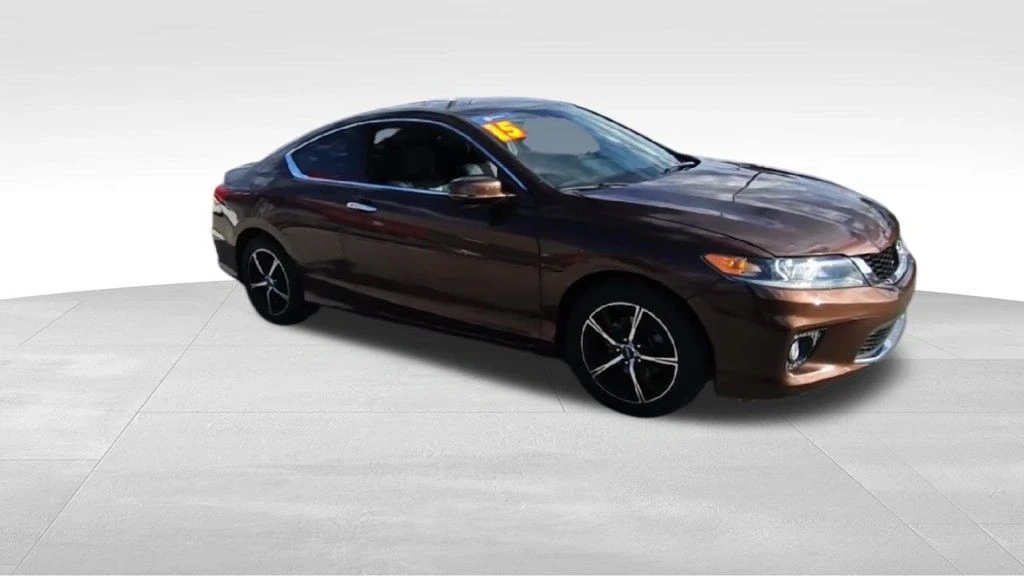 2015 Honda Accord 9th Gen - Image 2 of 21