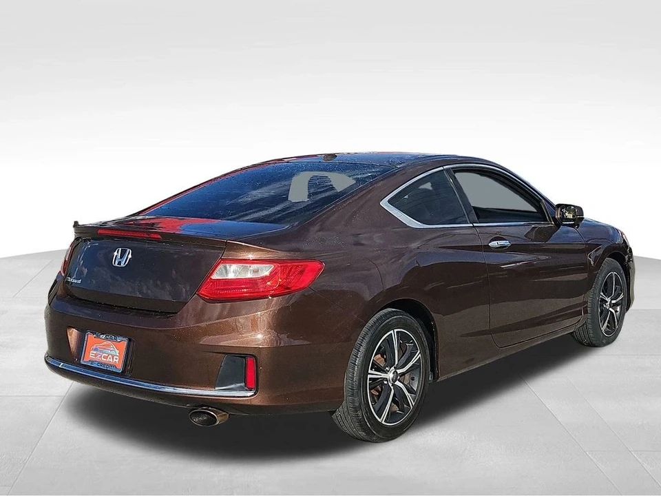 2015 Honda Accord 9th Gen - Image 13 of 21