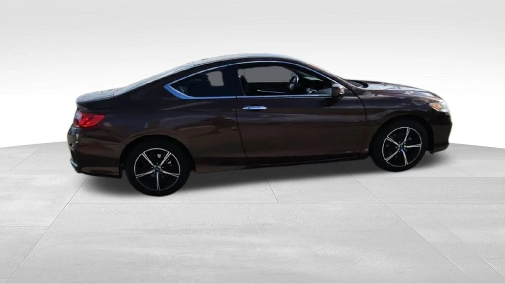 2015 Honda Accord 9th Gen - Image 9 of 21