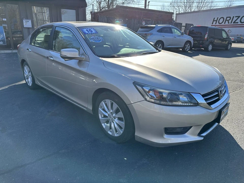 2015 Honda Accord 9th Gen - Image 3 of 21