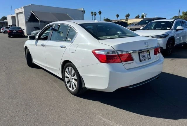 2015 Honda Accord 9th Gen - Image 6 of 6